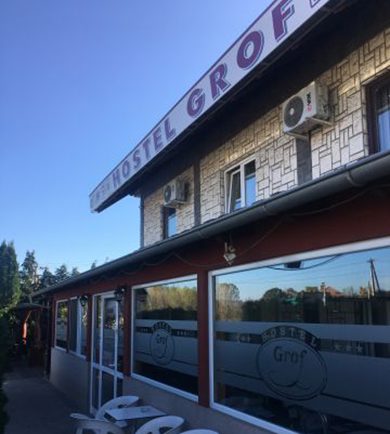 Hostel Grof Mrčajevci – Hostel i okruženje, fotografija 1