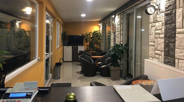Hostel Grof Mrčajevci – Hostel i okruženje, fotografija 2